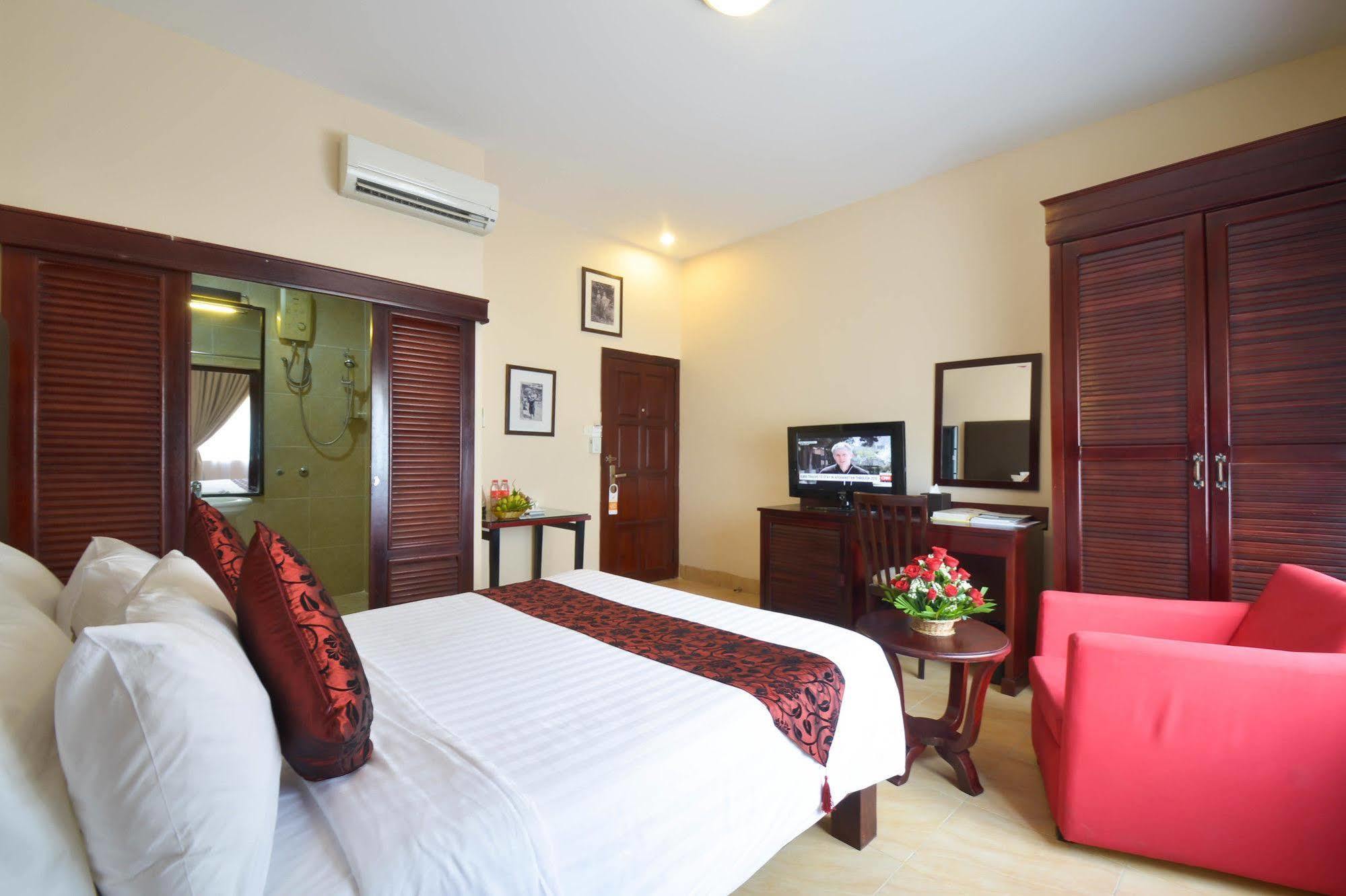 Feeling Home Hotel Phnom Penh Exterior foto
