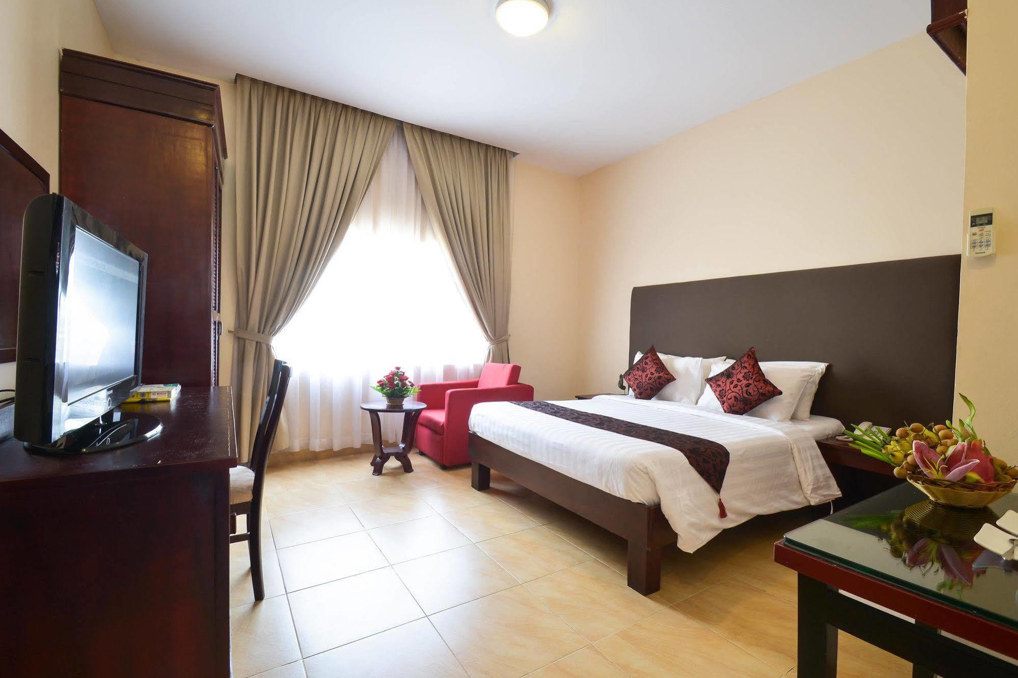 Feeling Home Hotel Phnom Penh Exterior foto